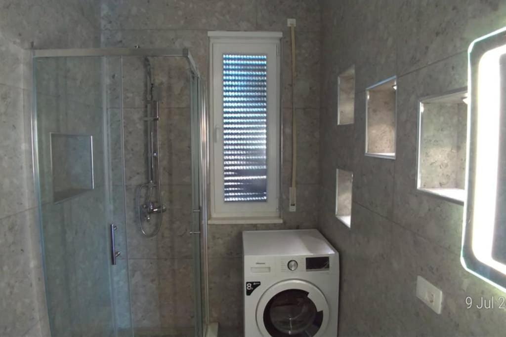 Welcome Beach Apartment Hamallaj Екстериор снимка
