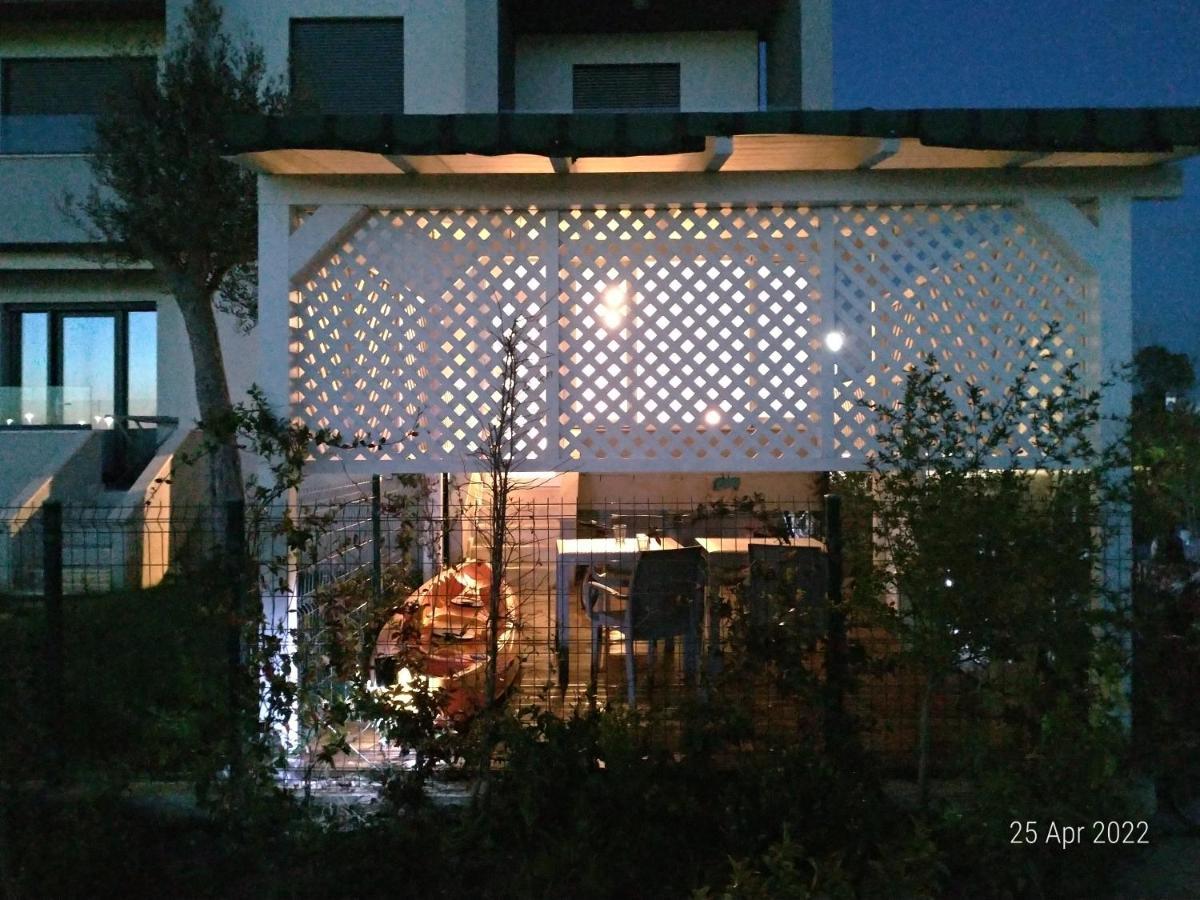 Welcome Beach Apartment Hamallaj Екстериор снимка